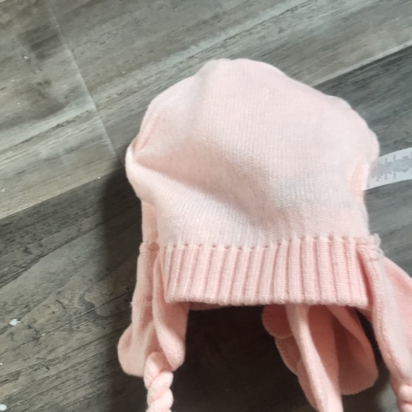 NygB infant hat and mittens set. - Picture 6 of 8